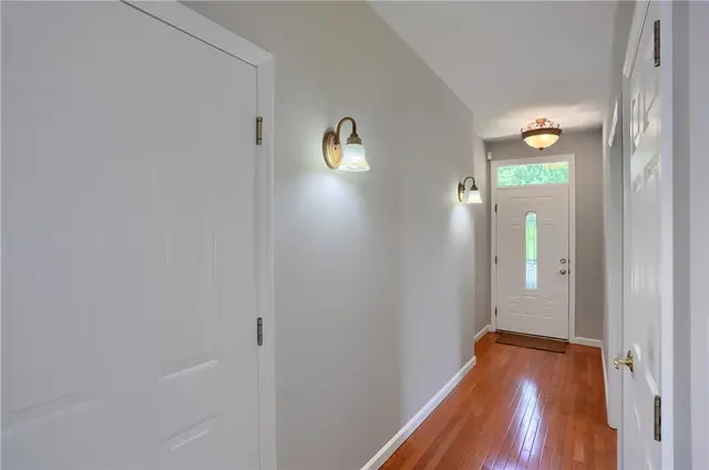 828 Village Dr gallery image 27