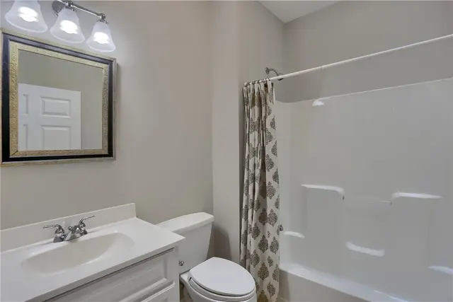 828 Village Dr gallery image 45