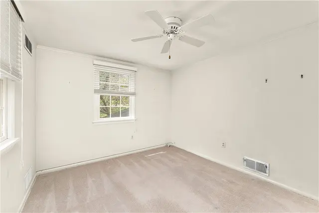 8290 Bramble Lane gallery image 31
