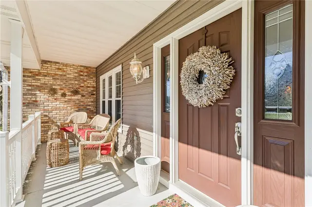 8300 Reagan Dr gallery image 2