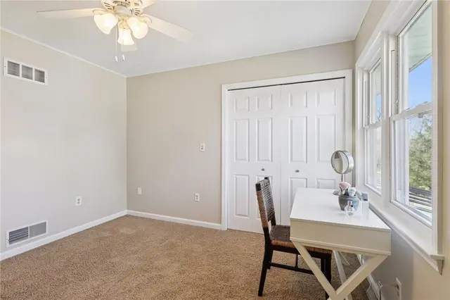 8300 Reagan Dr gallery image 27