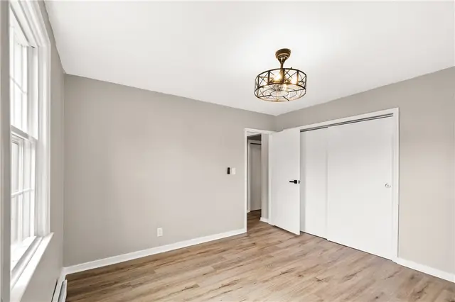 834 Thorn St 17 gallery image 33