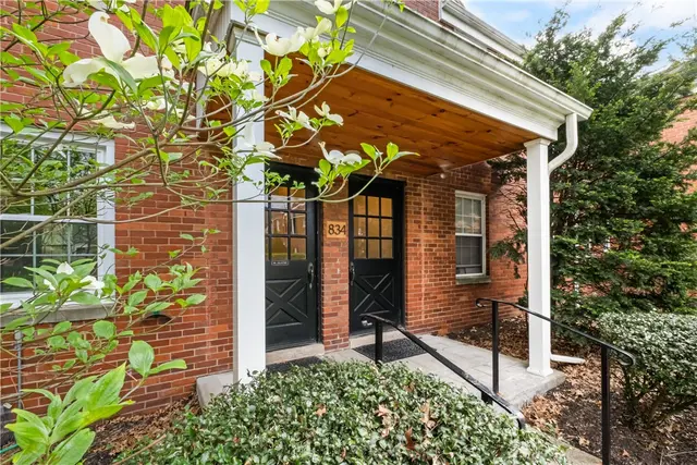 834 Thorn St 17 gallery image 38