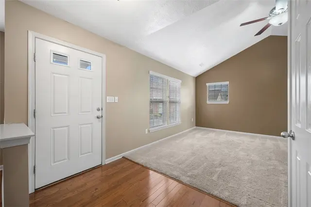 8343 Lost Valley Dr gallery image 4