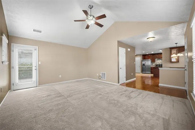 8343 Lost Valley Dr gallery image 21