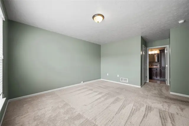 8343 Lost Valley Dr gallery image 23