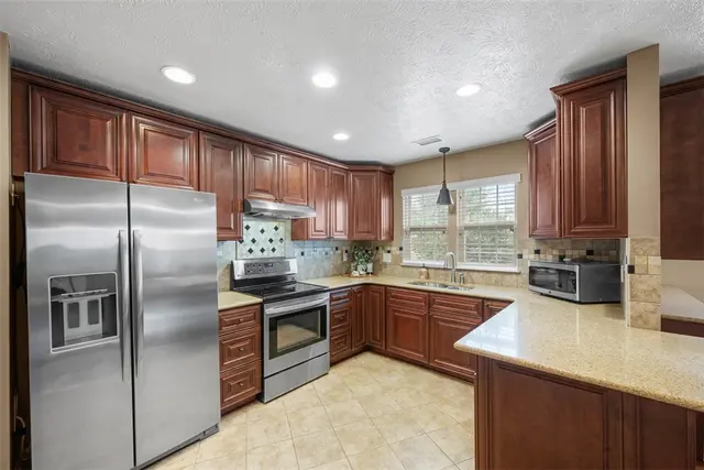 8343 Lost Valley Dr gallery image 25