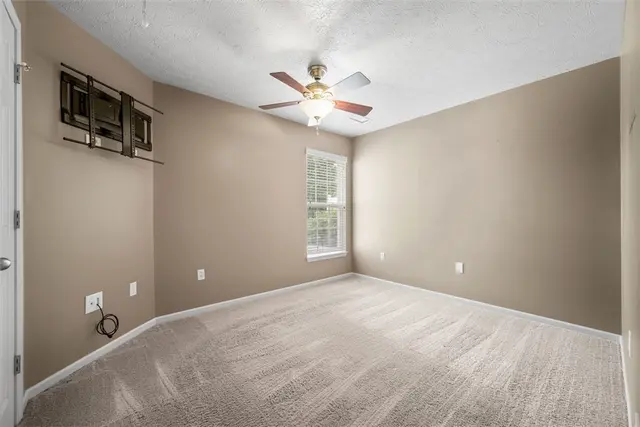 8343 Lost Valley Dr gallery image 26