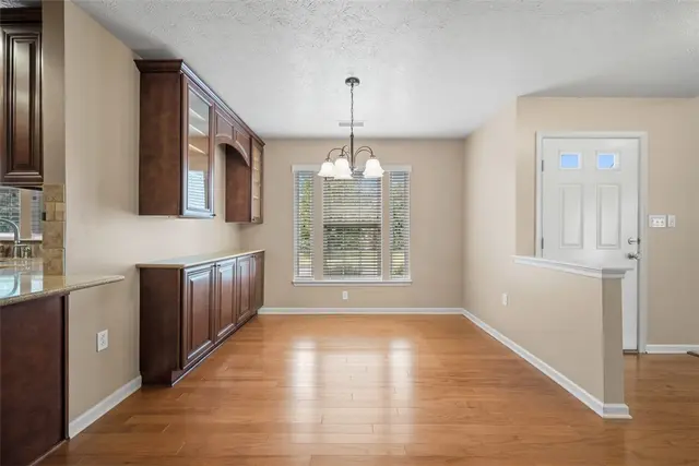 8343 Lost Valley Dr gallery image 27