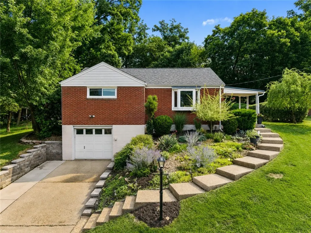 8354 Elaine Drive