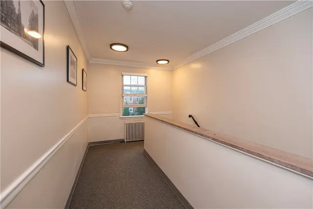 836 THORN STREET 30 gallery image 16