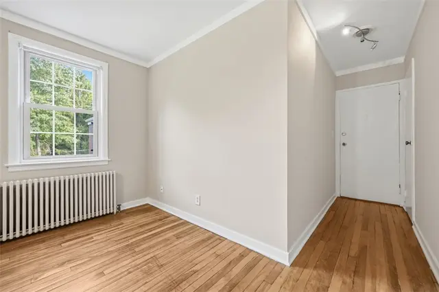 838 Thorn St 39 gallery image 22