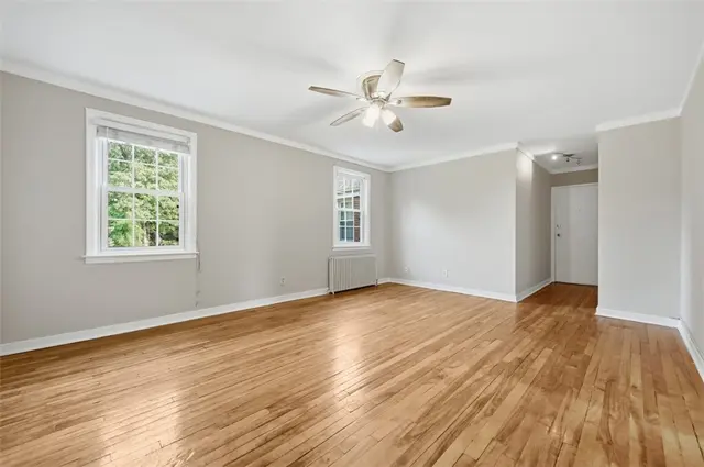 838 Thorn St 39 gallery image 26