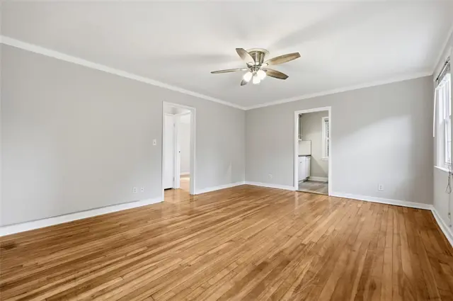 838 Thorn St 39 gallery image 28