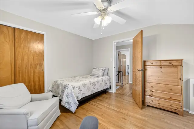 8439 Edwood Rd gallery image 18