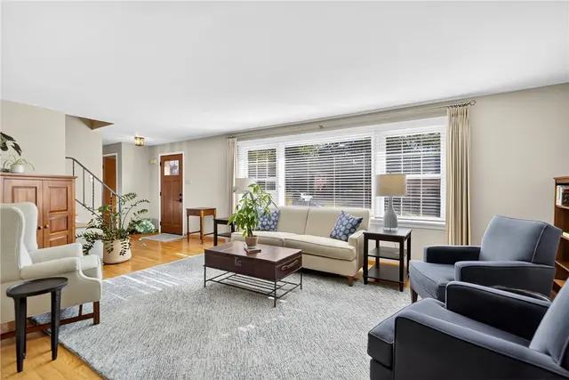 8439 Edwood Rd gallery image 25
