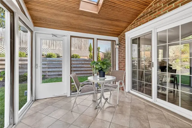 8439 Edwood Rd gallery image 39