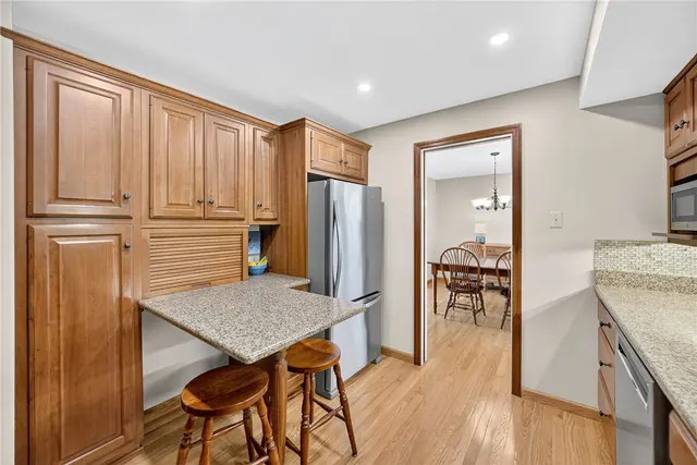 8439 Edwood Rd gallery image 41