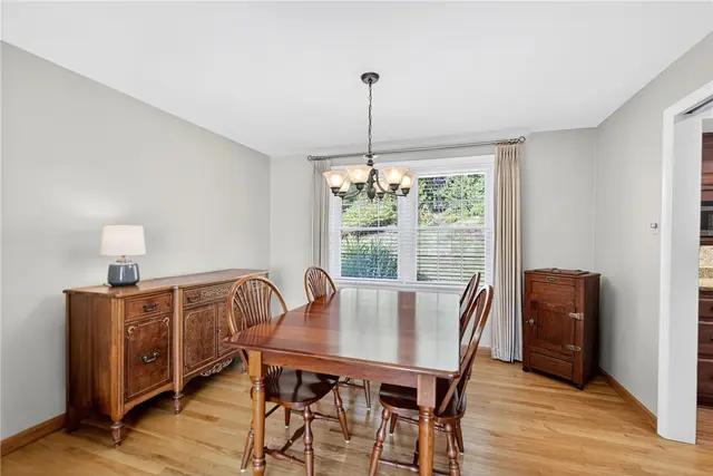 8439 Edwood Rd gallery image 42