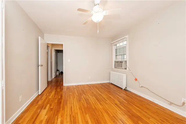 844 Thorn St 62 gallery image 18