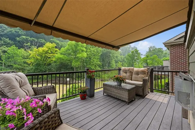 844 Village Dr gallery image 33