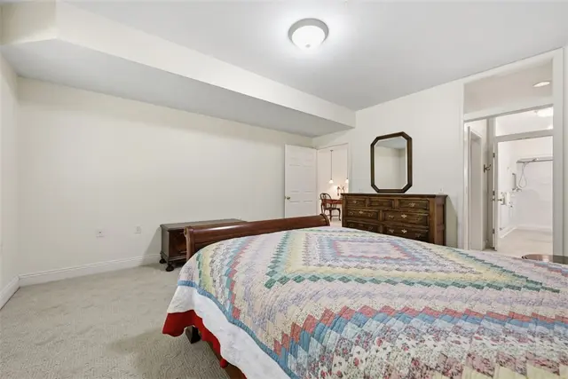 844 Village Dr gallery image 43