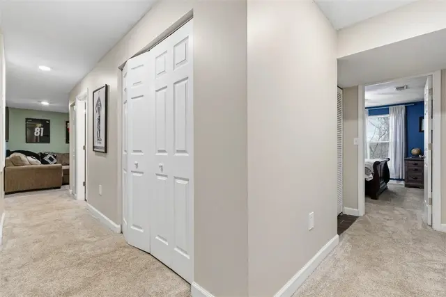 846 Sunset Circle gallery image 11