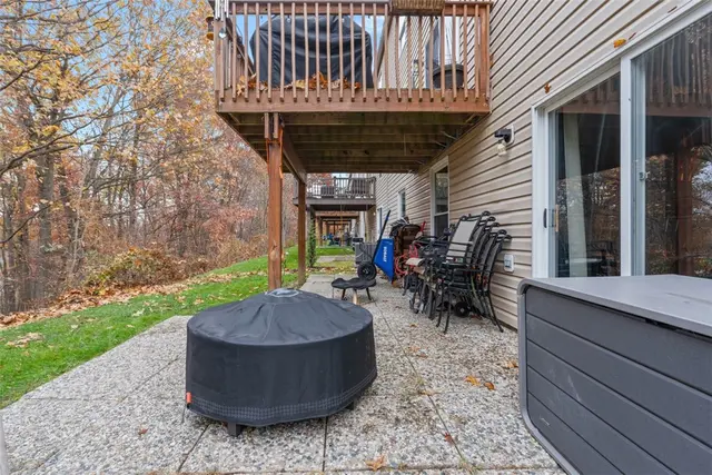 846 Sunset Circle gallery image 14