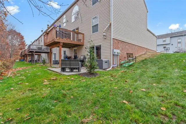846 Sunset Circle gallery image 23