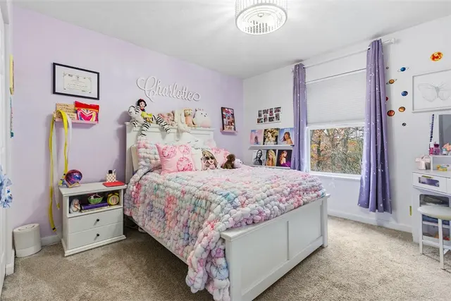 846 Sunset Circle gallery image 31