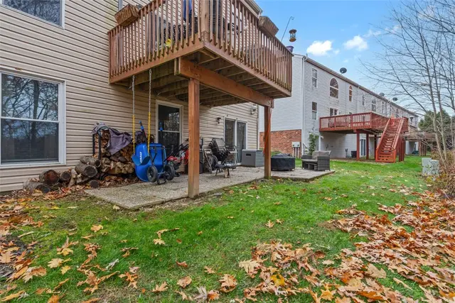 846 Sunset Circle gallery image 39