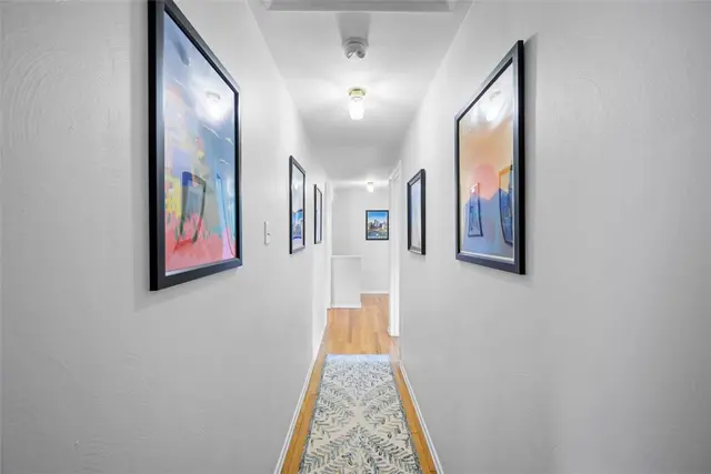 8521 Roosevelt Blvd gallery image 15