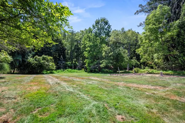 853 W Ingomar Rd gallery image 7