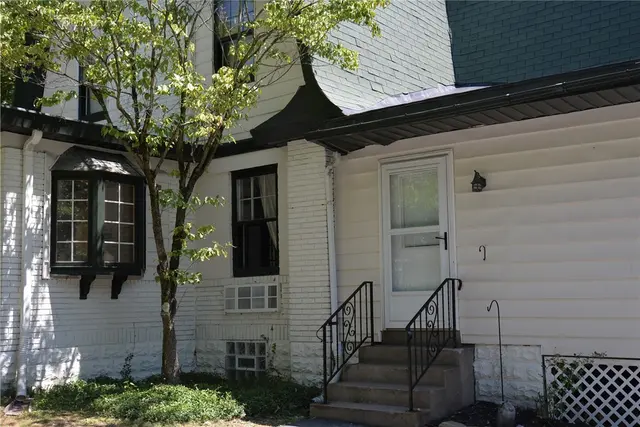 853 W Ingomar Rd gallery image 37