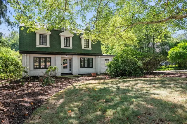 853 W Ingomar Rd