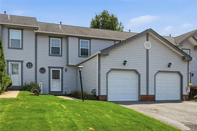 857 Sunset Cir