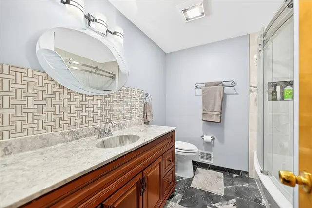 8576 W Barkhurst Dr gallery image 12