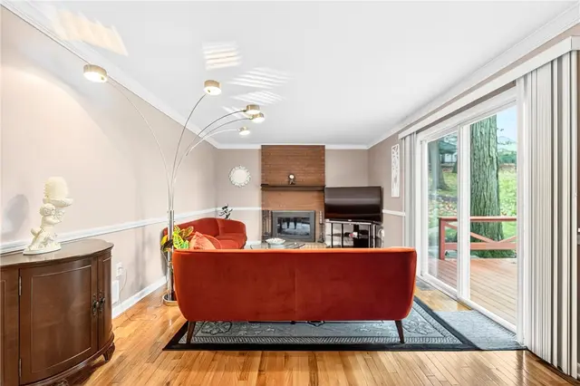8576 W Barkhurst Dr gallery image 16
