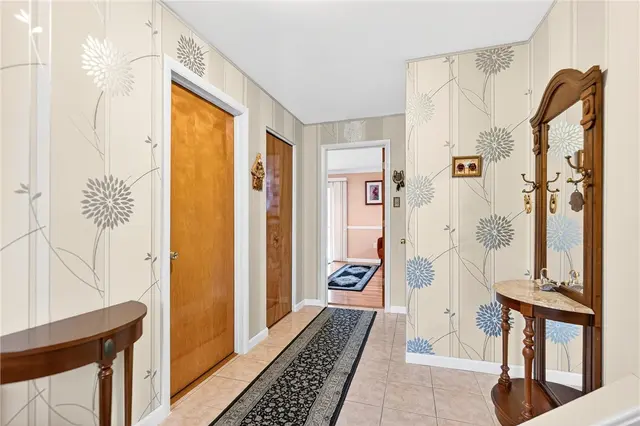 8576 W Barkhurst Dr gallery image 23