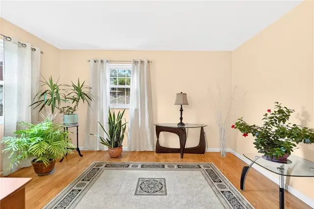 8576 W Barkhurst Dr gallery image 24