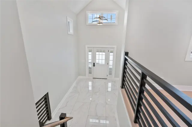8615 Peters Road gallery image 15