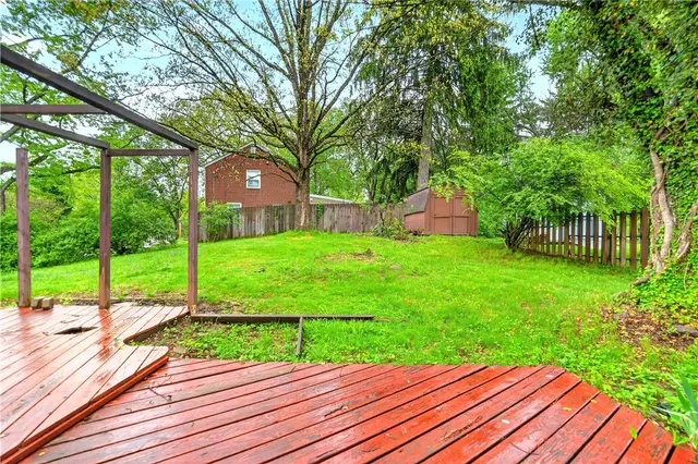 8675 REMINGTON DR. gallery image 6
