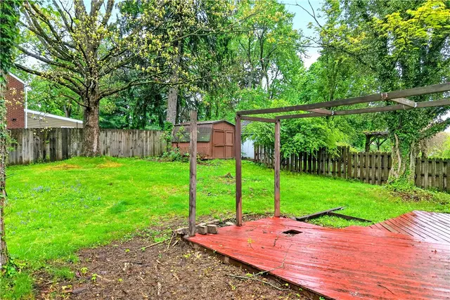 8675 REMINGTON DR. gallery image 13