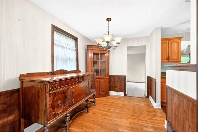 8675 REMINGTON DR. gallery image 22