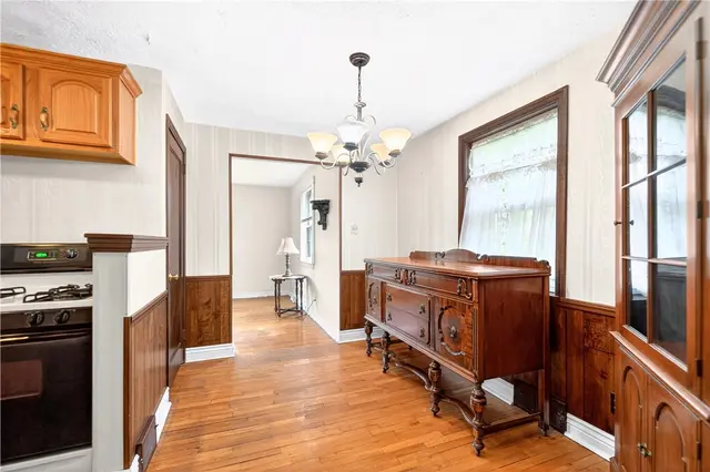 8675 REMINGTON DR. gallery image 24