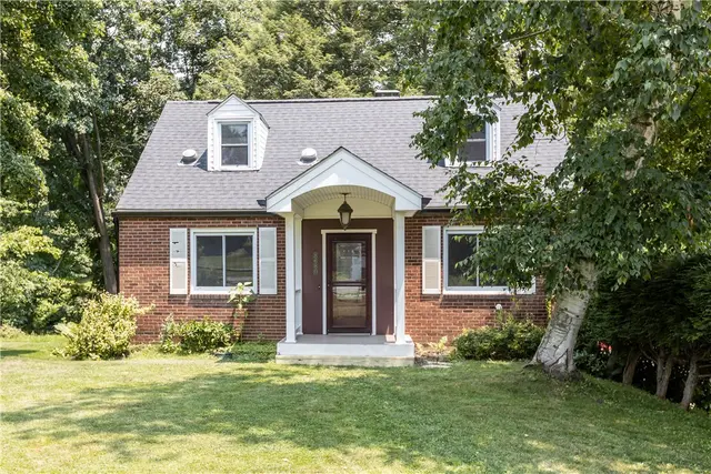 8680 Winchester Dr gallery image 18