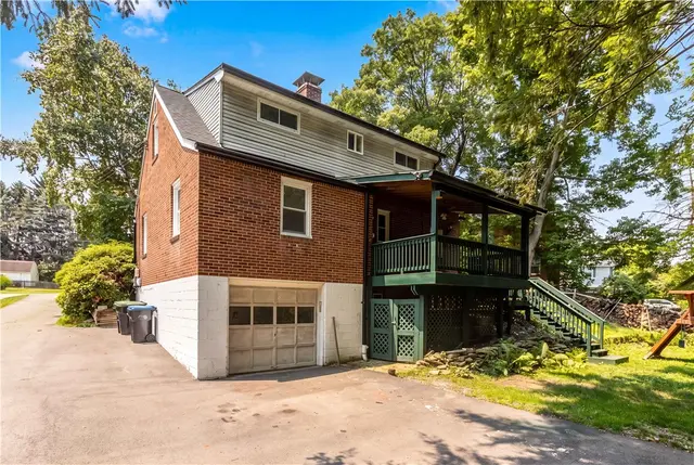 8680 Winchester Dr gallery image 21