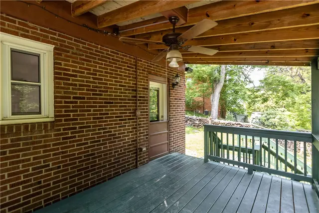 8680 Winchester Dr gallery image 22