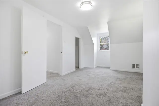 8680 Winchester Dr gallery image 24