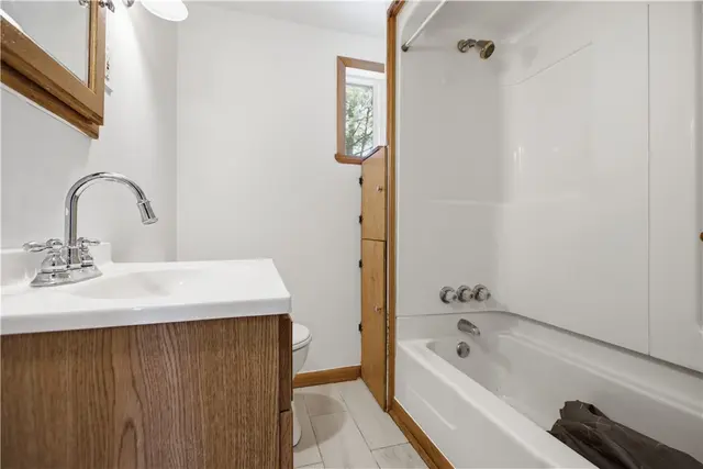 8680 Winchester Dr gallery image 30